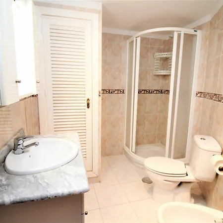 Tower 42 Apartment